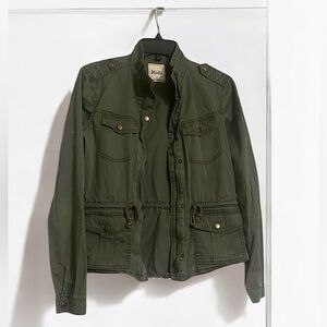 Small Mudd army green jacket with pockets